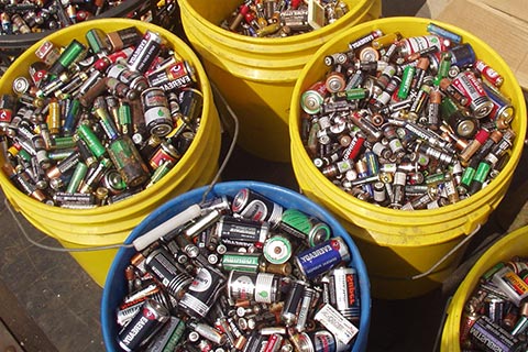 潍坊钛酸锂电池回收-上门回收蓄电池-高价钛酸锂电池回收